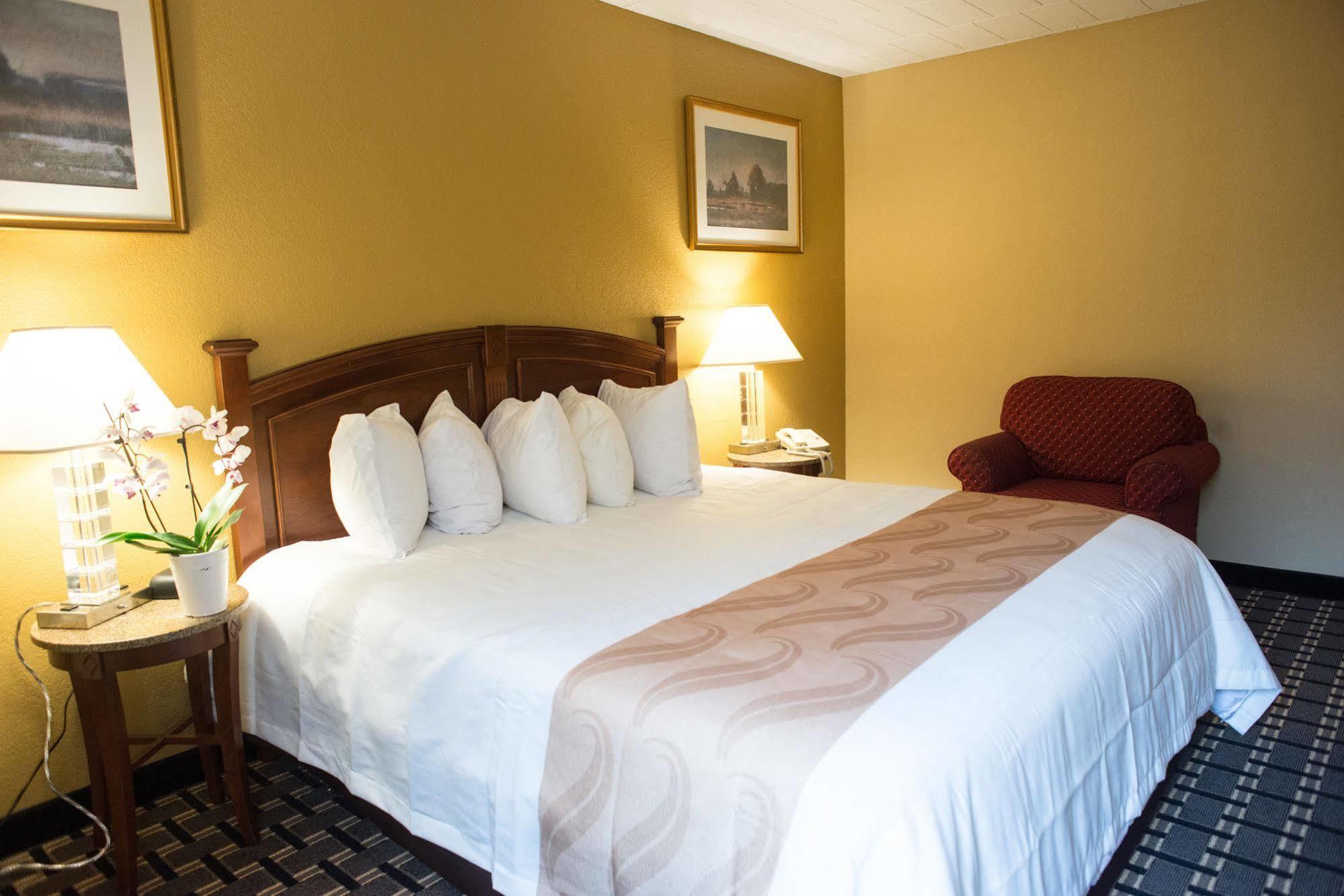 Quality 3* New Kensington